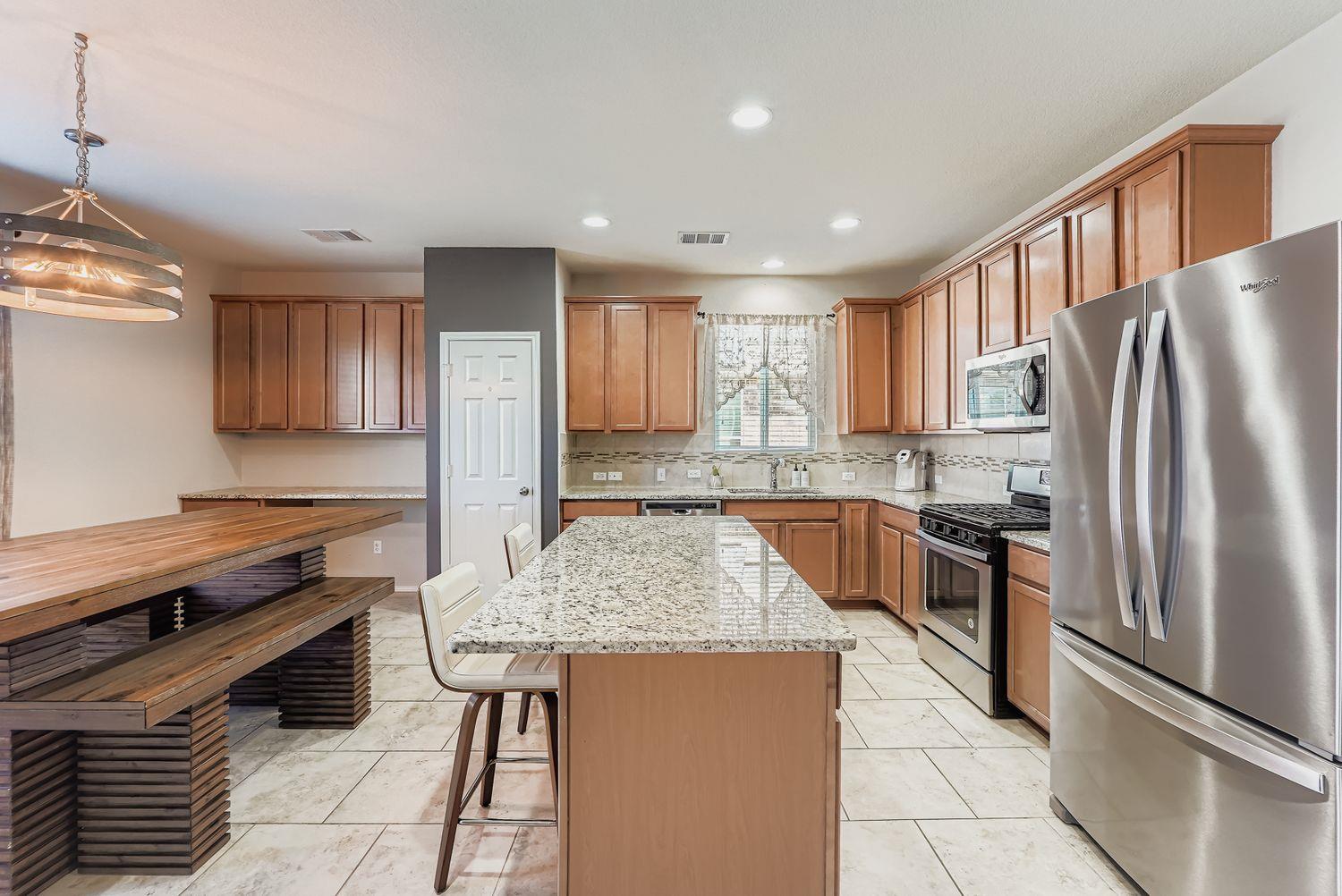 132 Yellow Grass Dr, Buda, TX 78610