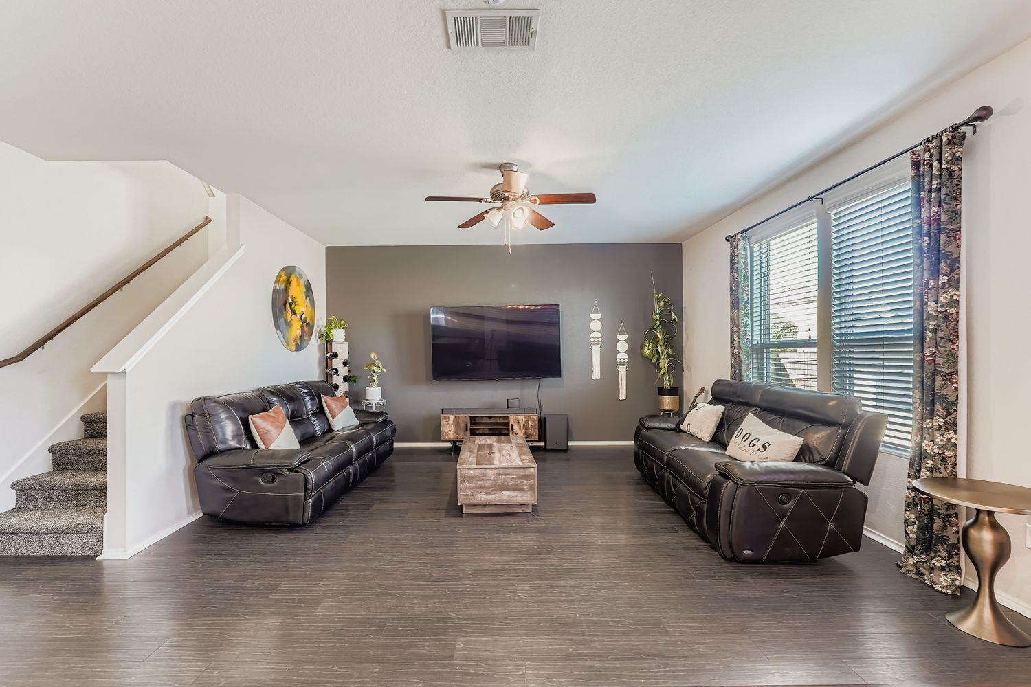 132 Yellow Grass Dr, Buda, TX 78610