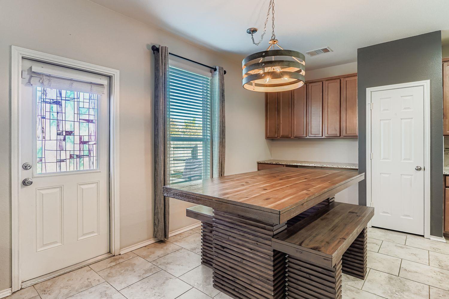 132 Yellow Grass Dr, Buda, TX 78610