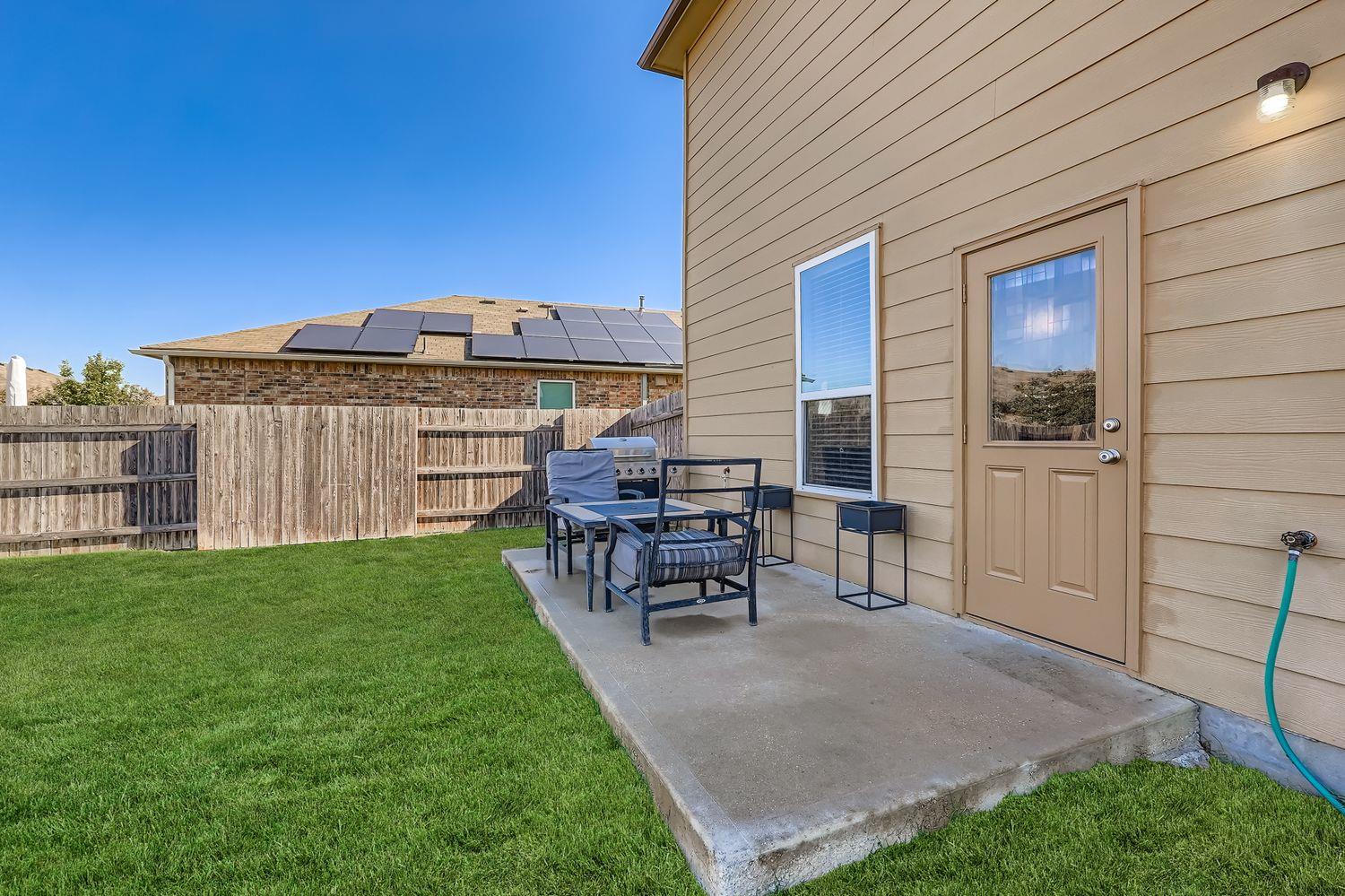 132 Yellow Grass Dr, Buda, TX 78610