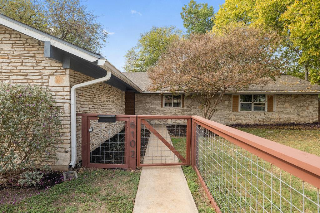 6102 Thames Dr, Austin, TX 78723
