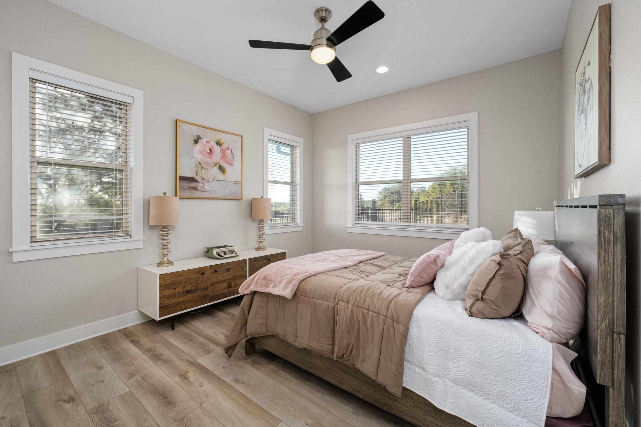 321 Running Deer Ln, Dripping Springs, TX 78620