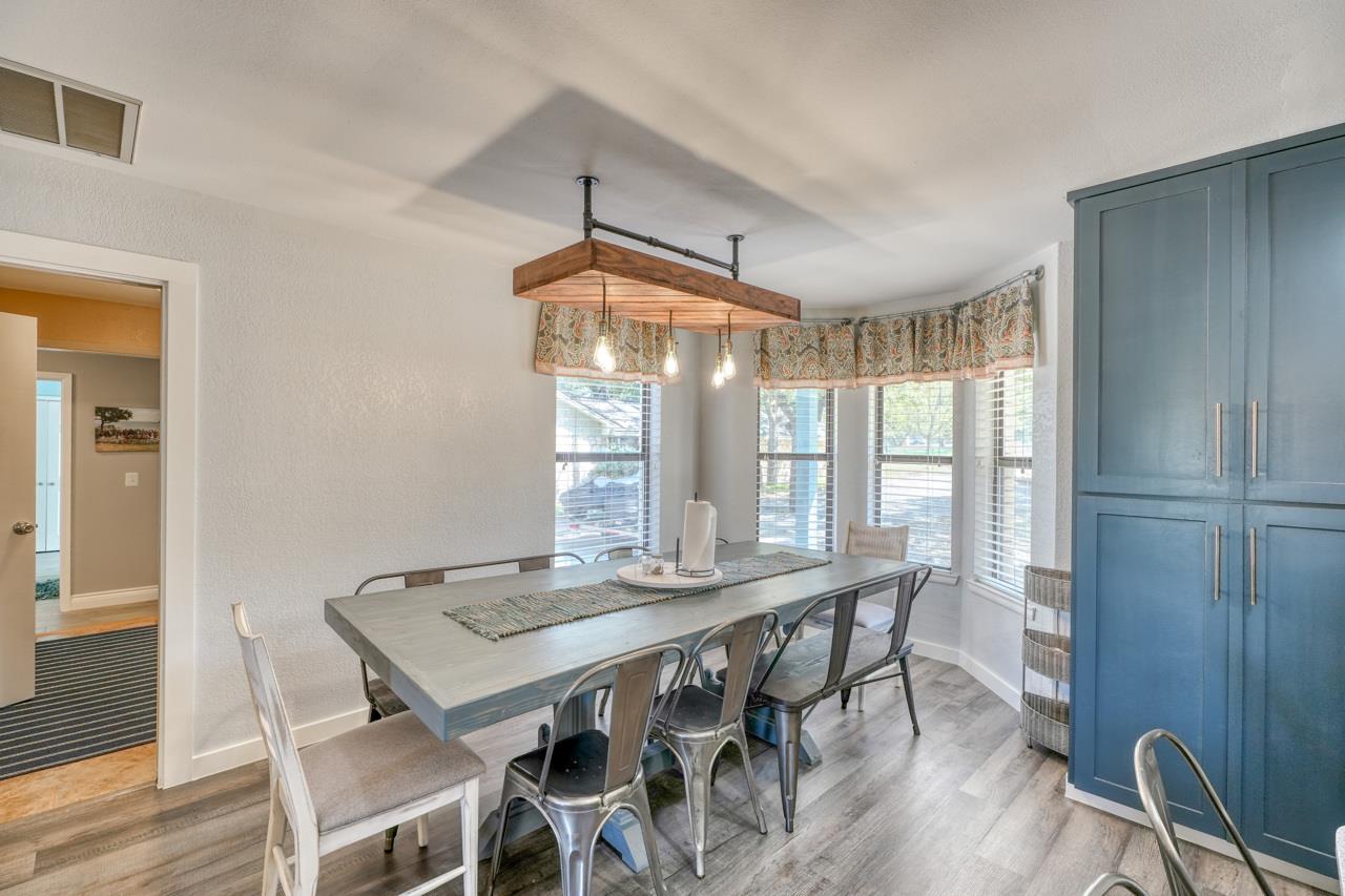 724 S Chaparral, Burnet, TX 78611