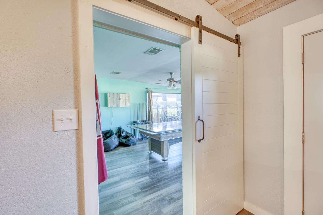 724 S Chaparral, Burnet, TX 78611