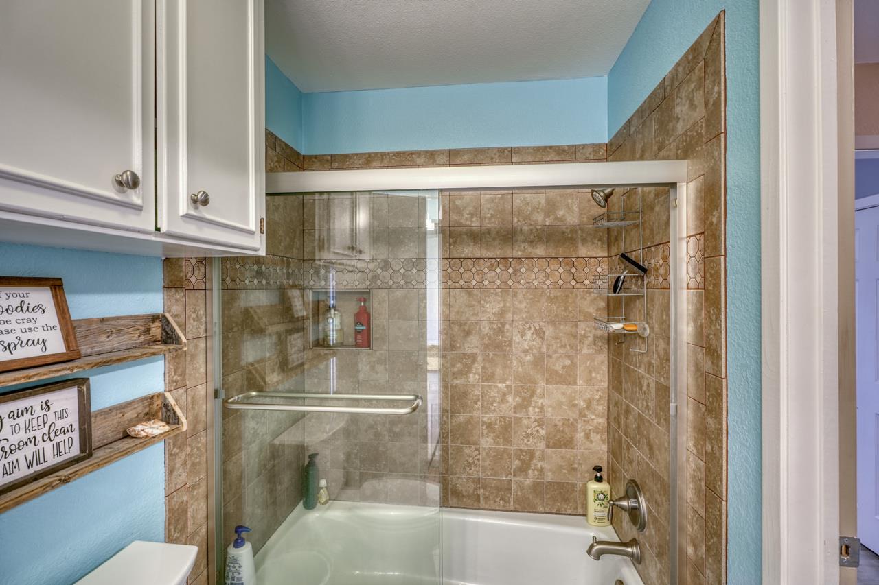 724 S Chaparral, Burnet, TX 78611