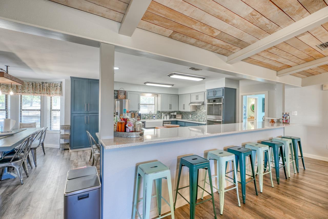 724 S Chaparral, Burnet, TX 78611