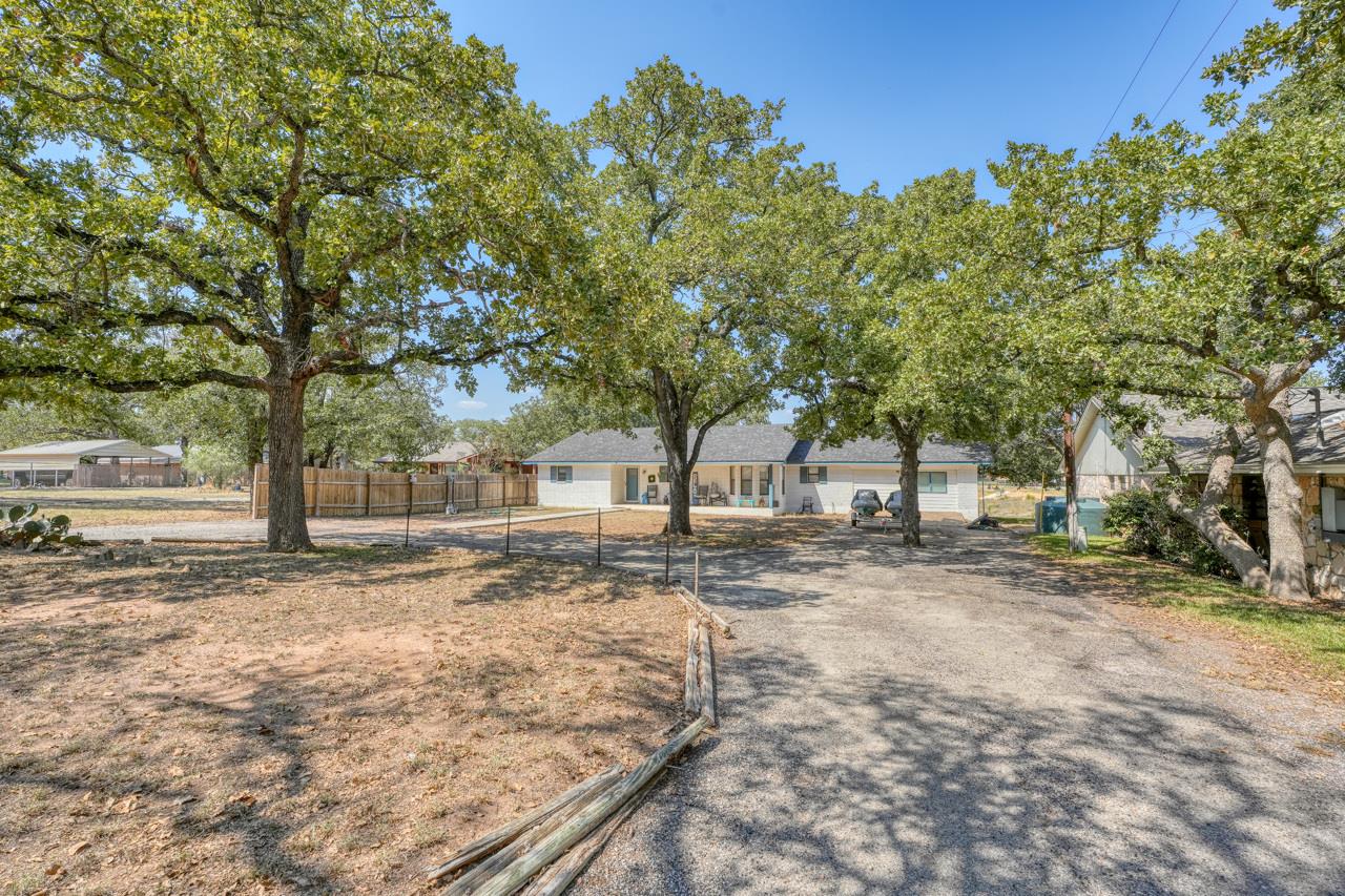 724 S Chaparral, Burnet, TX 78611