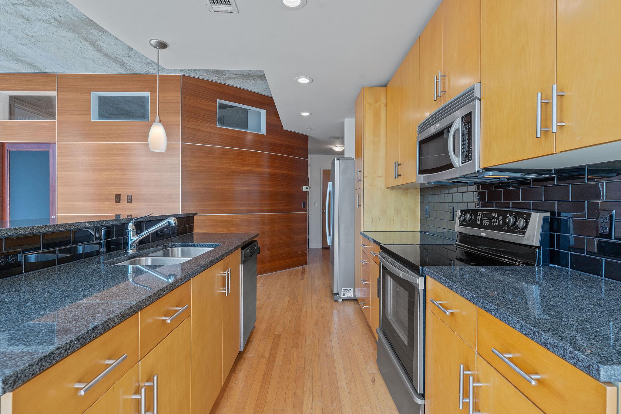 360 Nueces St # 2401, Austin, TX 78701