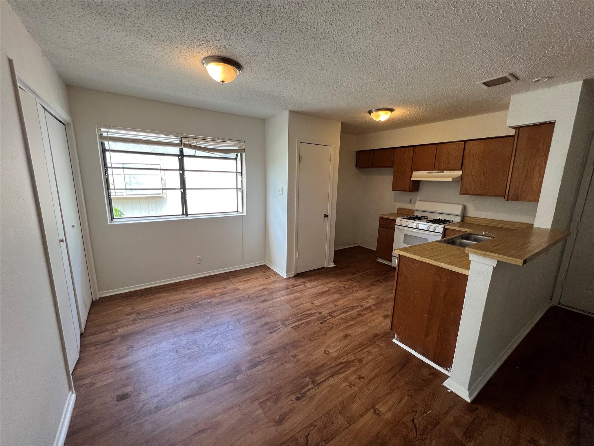 2307 Rachael Ct # D, Austin, TX 78748