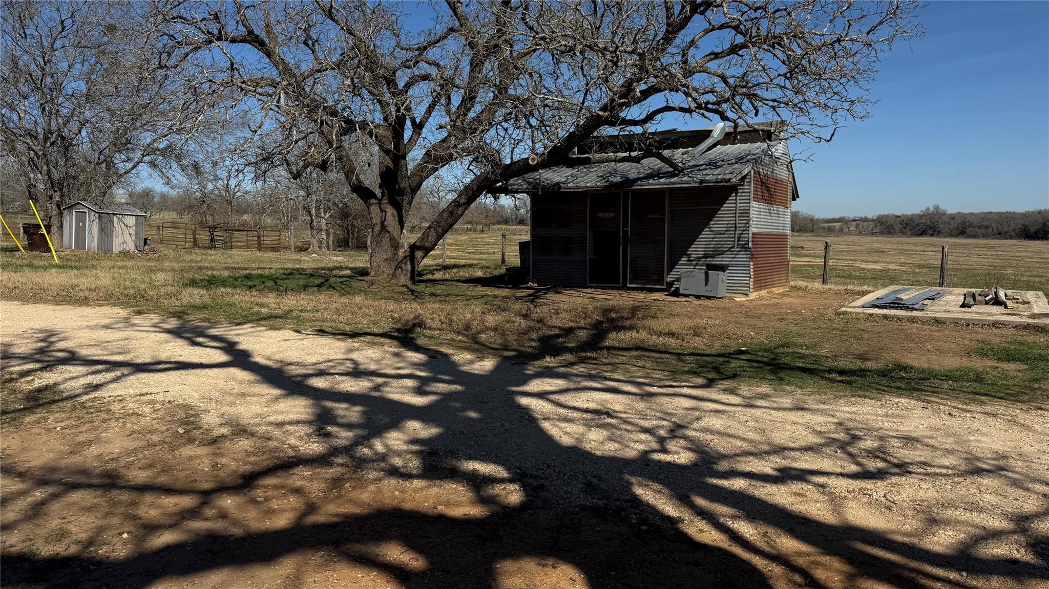 950 S Fm 486, Thorndale, TX 76577