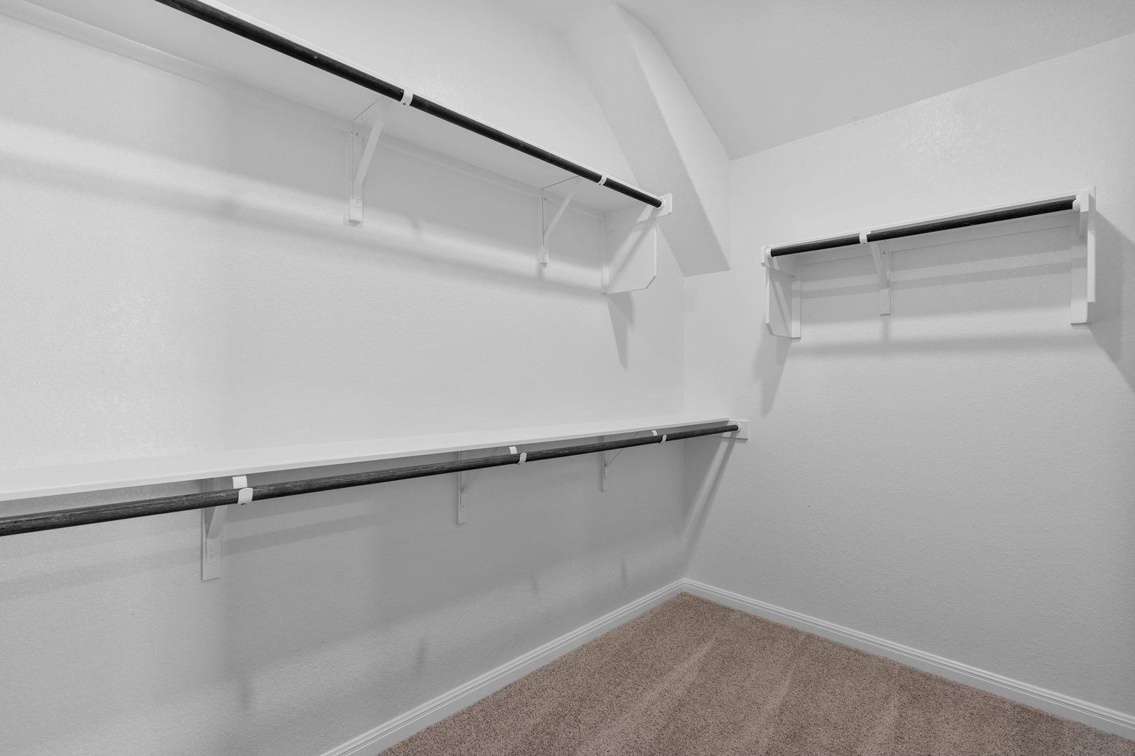 125 Hatari Trl, Jarrell, TX 76537