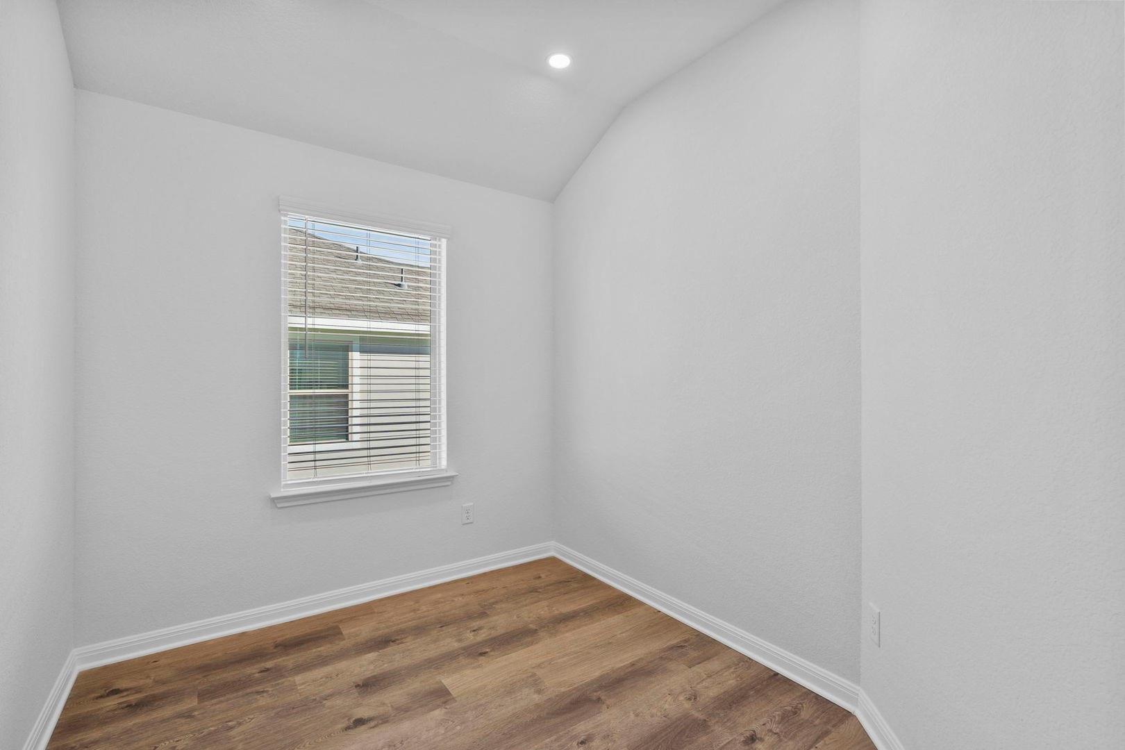 125 Hatari Trl, Jarrell, TX 76537