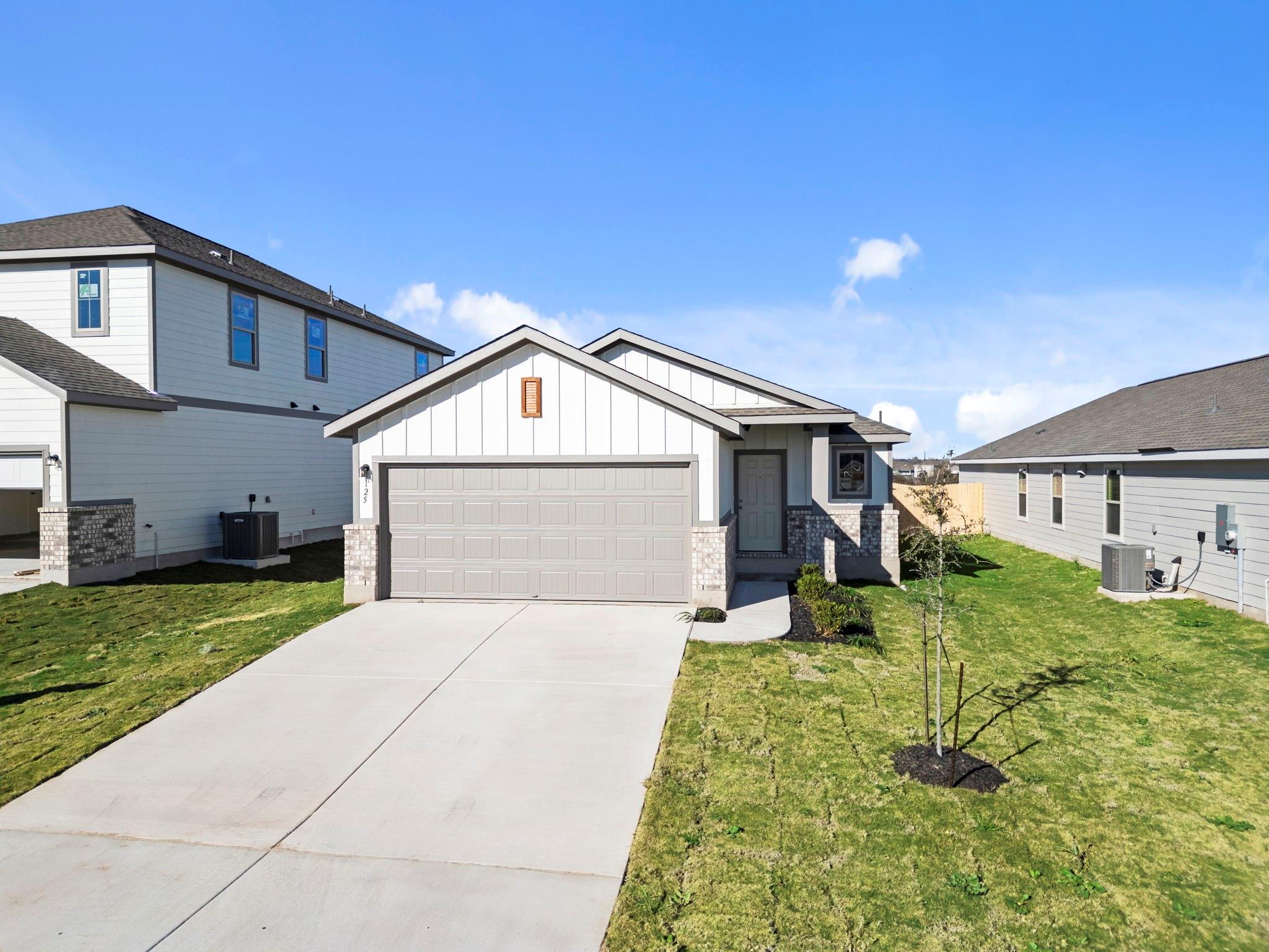 125 Hatari Trl, Jarrell, TX 76537