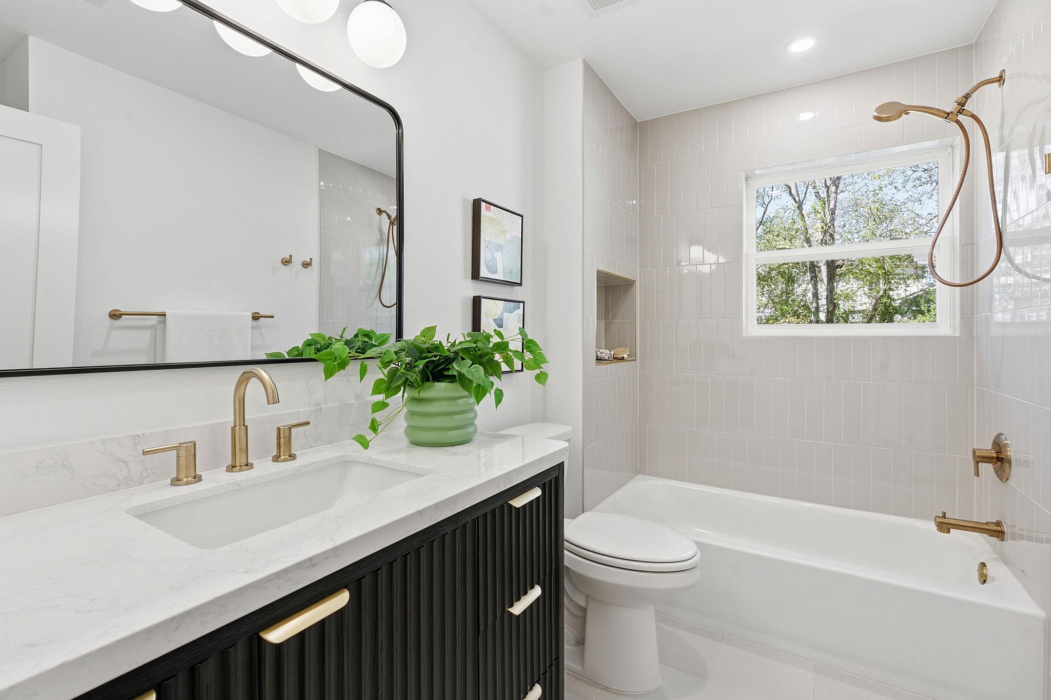 8414 Briarwood Ln, Austin, TX 78757