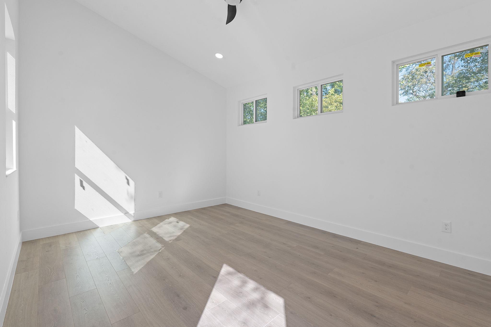 8414 Briarwood Ln, Austin, TX 78757