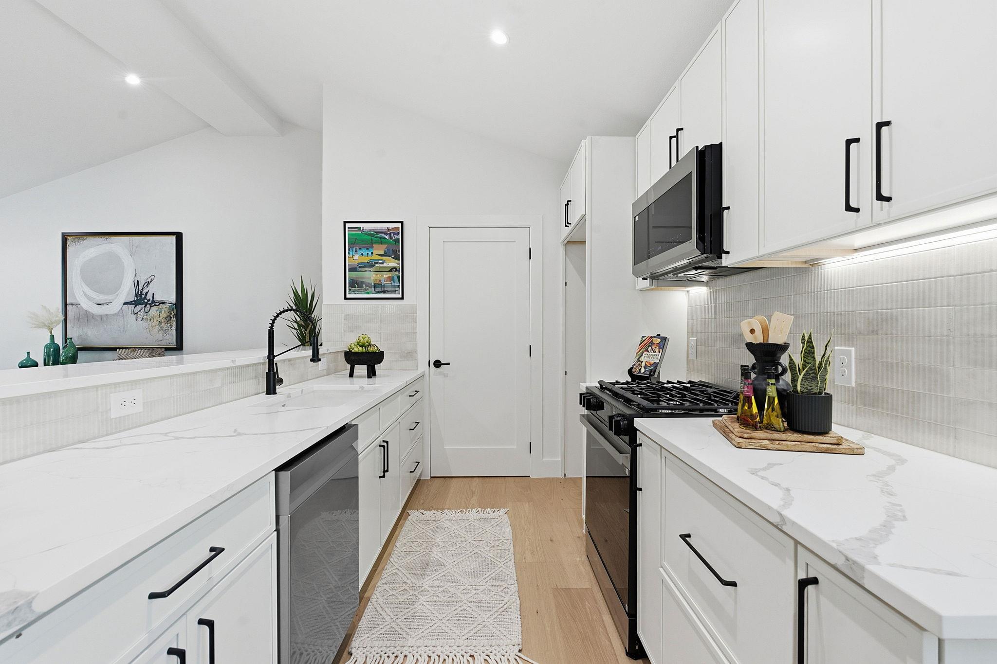 8414 Briarwood Ln, Austin, TX 78757