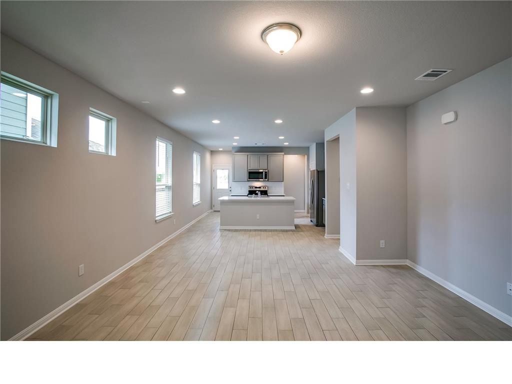 237 Unforgiven Ln, Jarrell, TX 76537