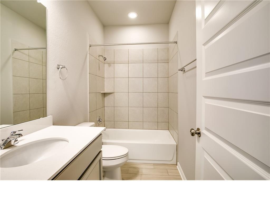 237 Unforgiven Ln, Jarrell, TX 76537