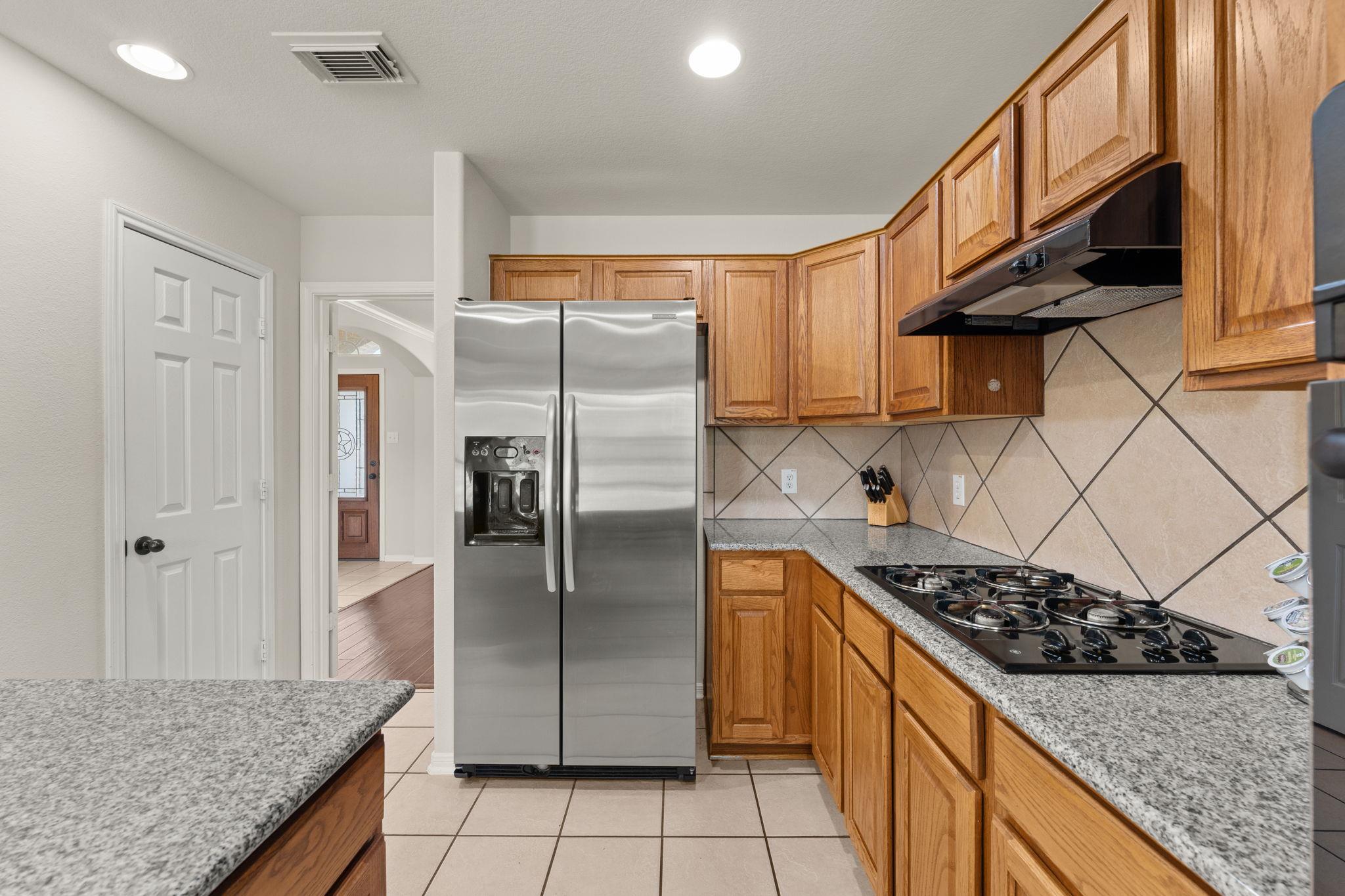 2201 Improver Rd, Spicewood, TX 78669