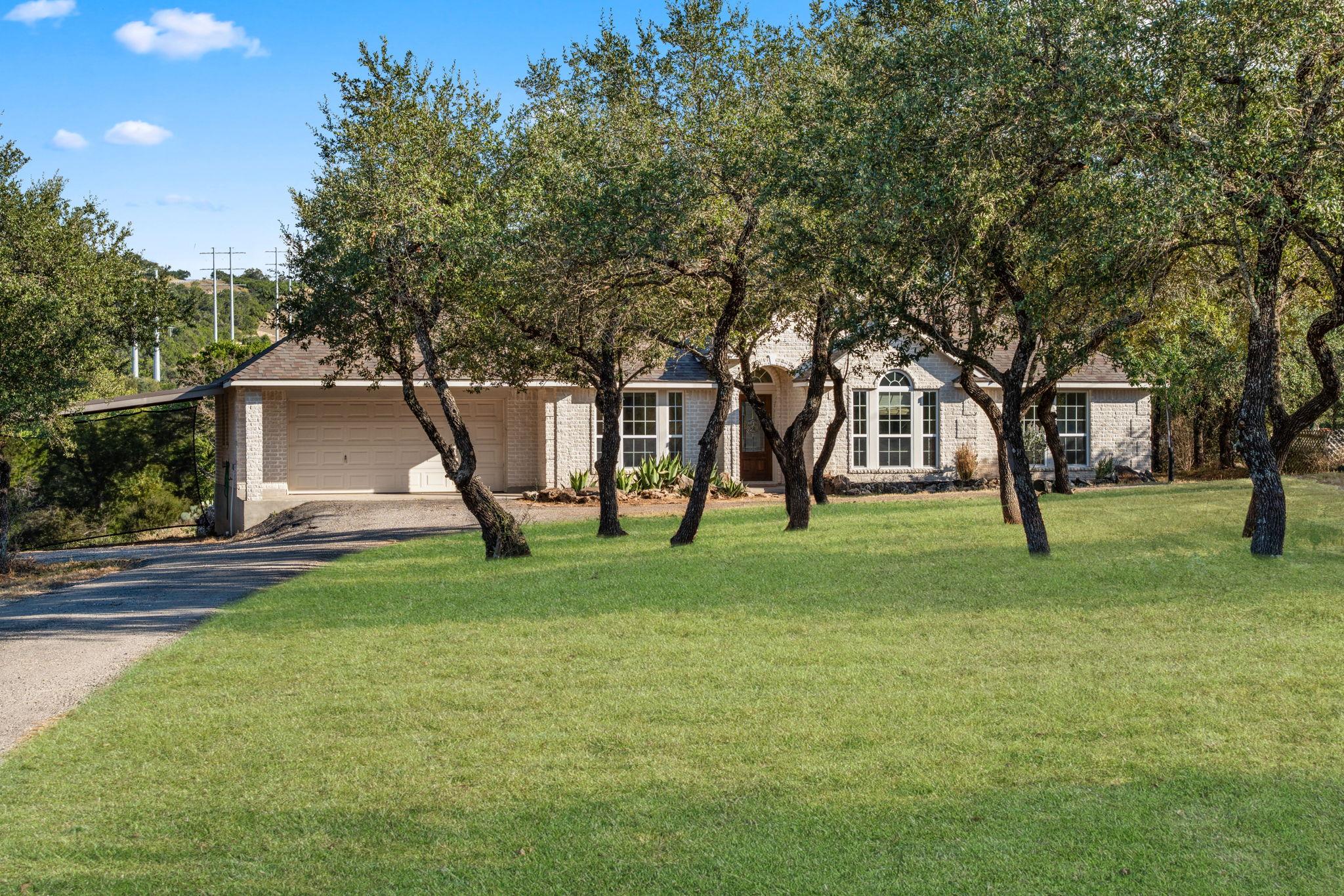 2201 Improver Rd, Spicewood, TX 78669