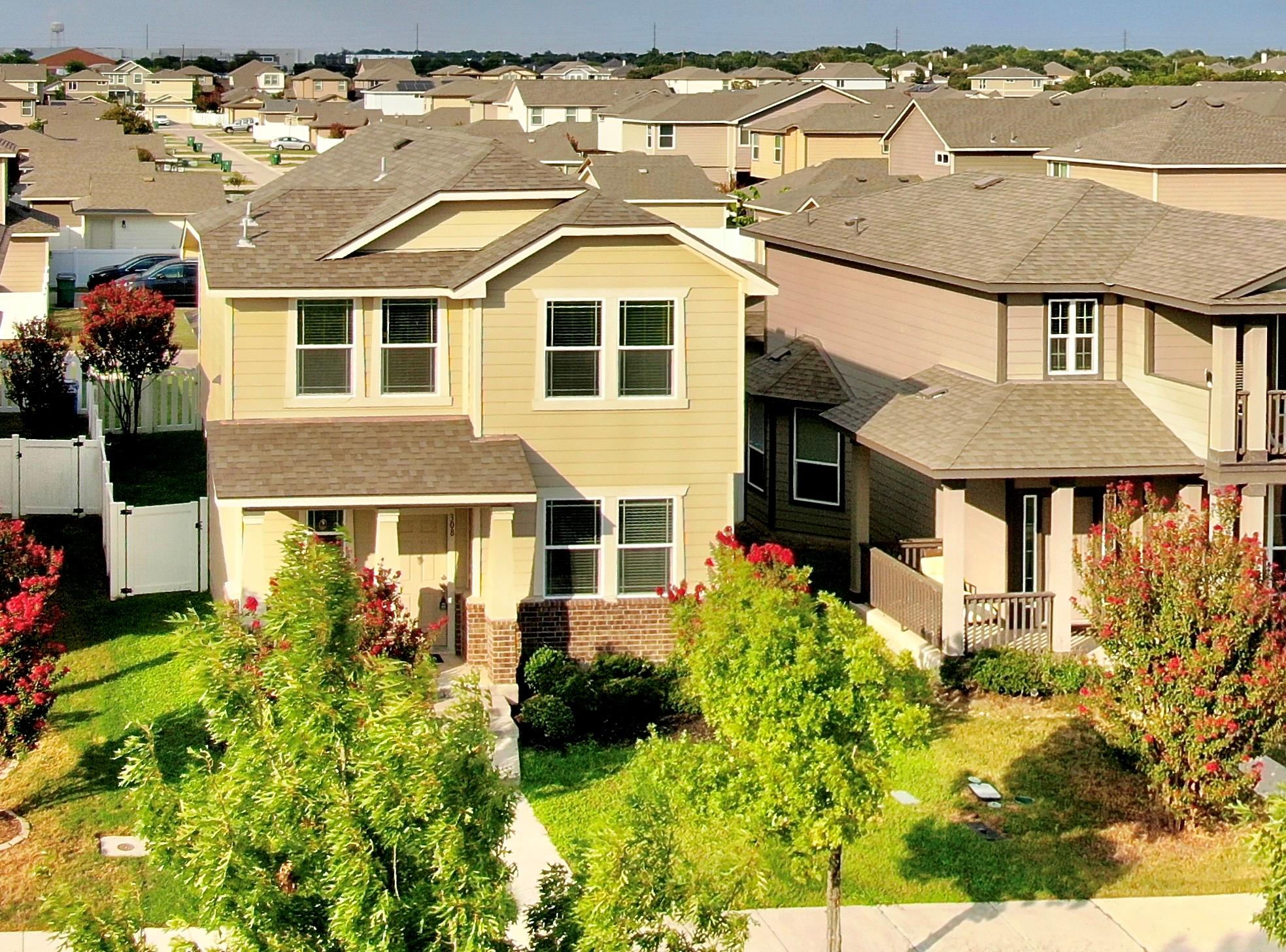 308 Craters Of The Moon Blvd, Pflugerville, TX 78660