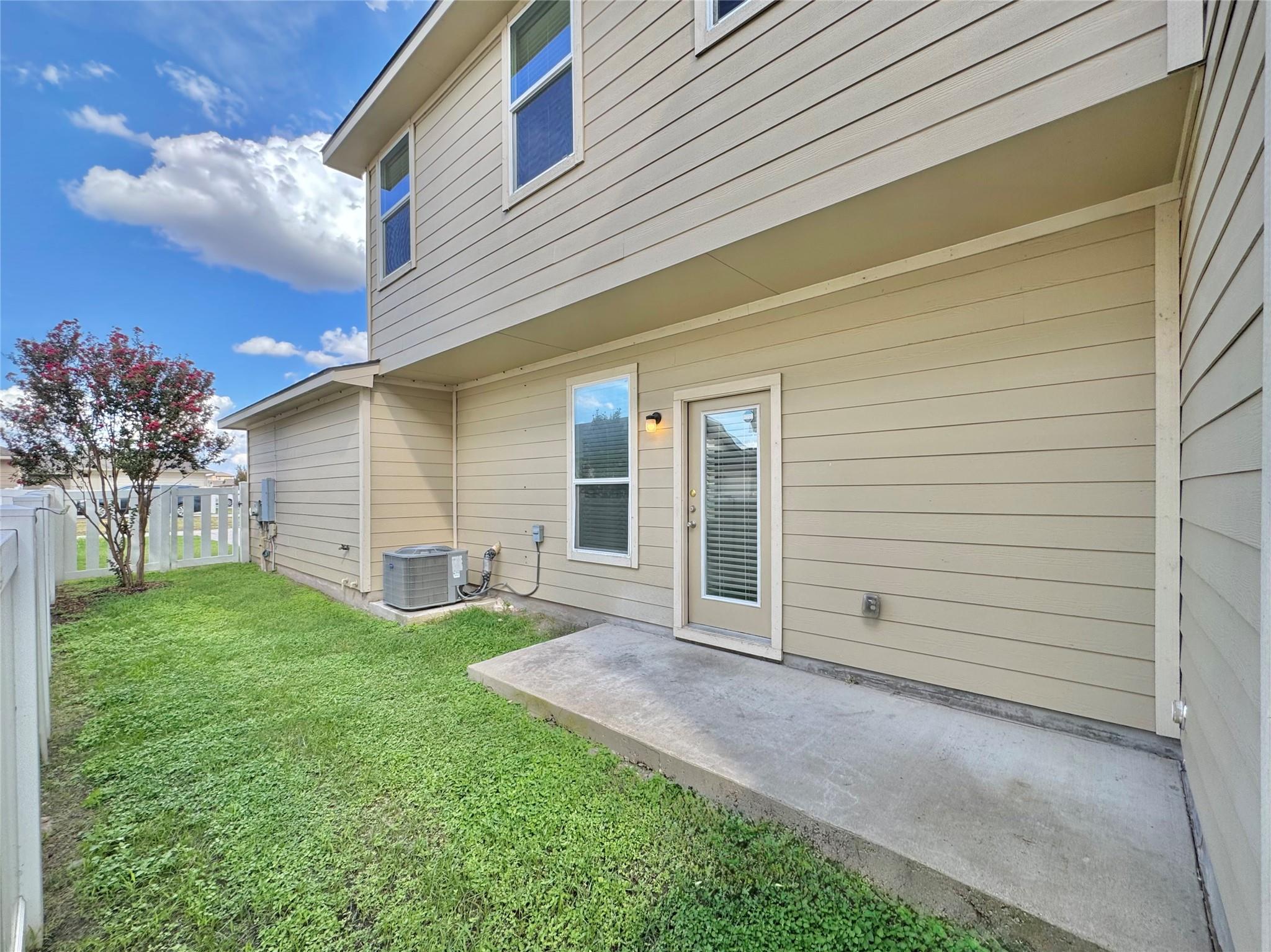 308 Craters Of The Moon Blvd, Pflugerville, TX 78660