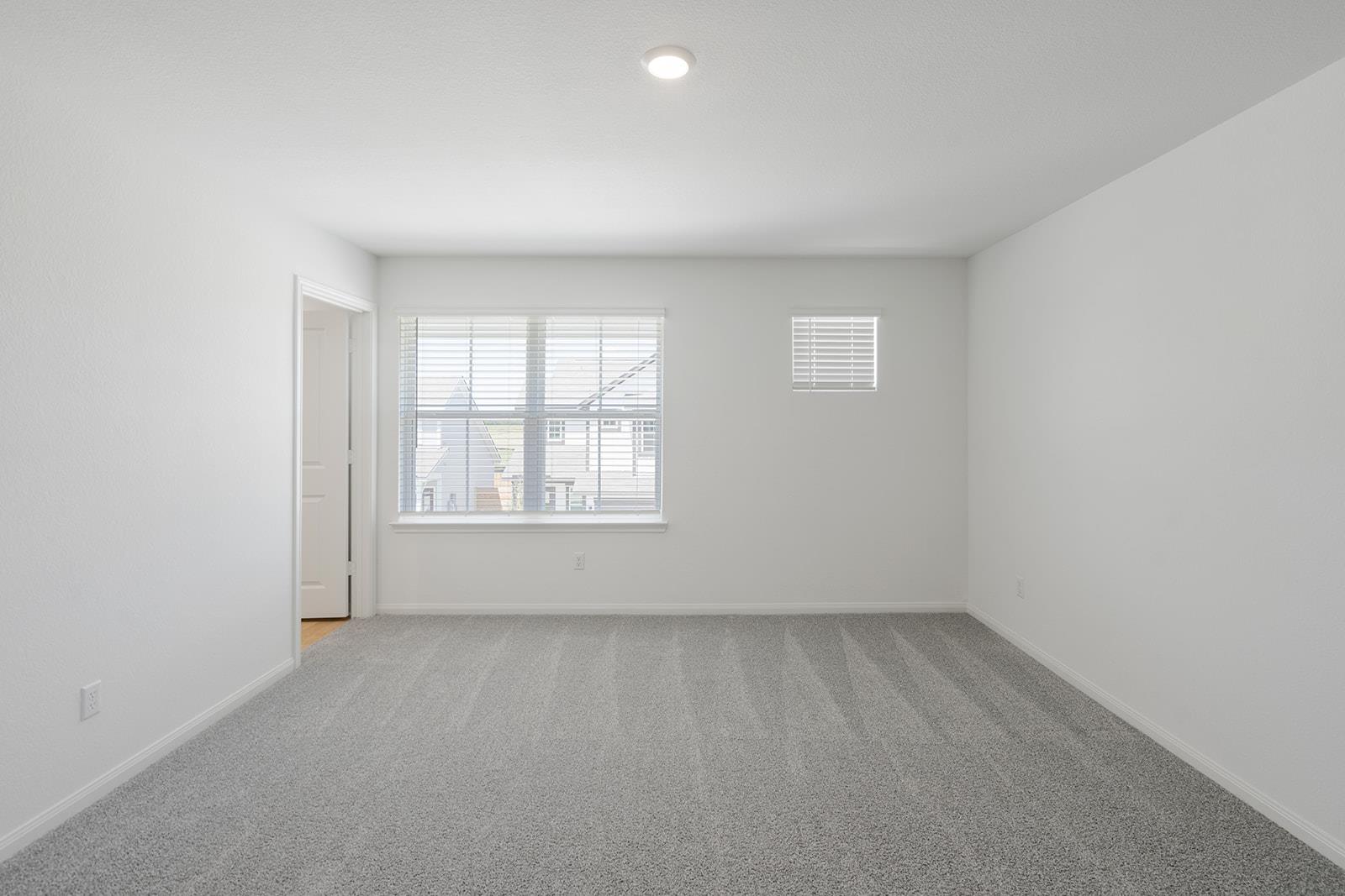 204 Carmel Canyon Trl, Jarrell, TX 76537