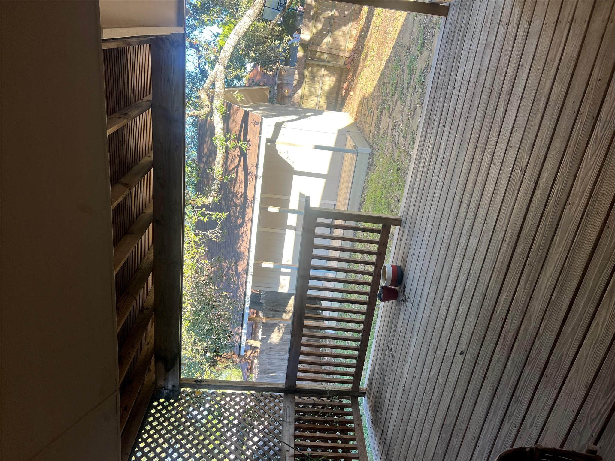 1103 Deepwoods Trl, Leander, TX 78641