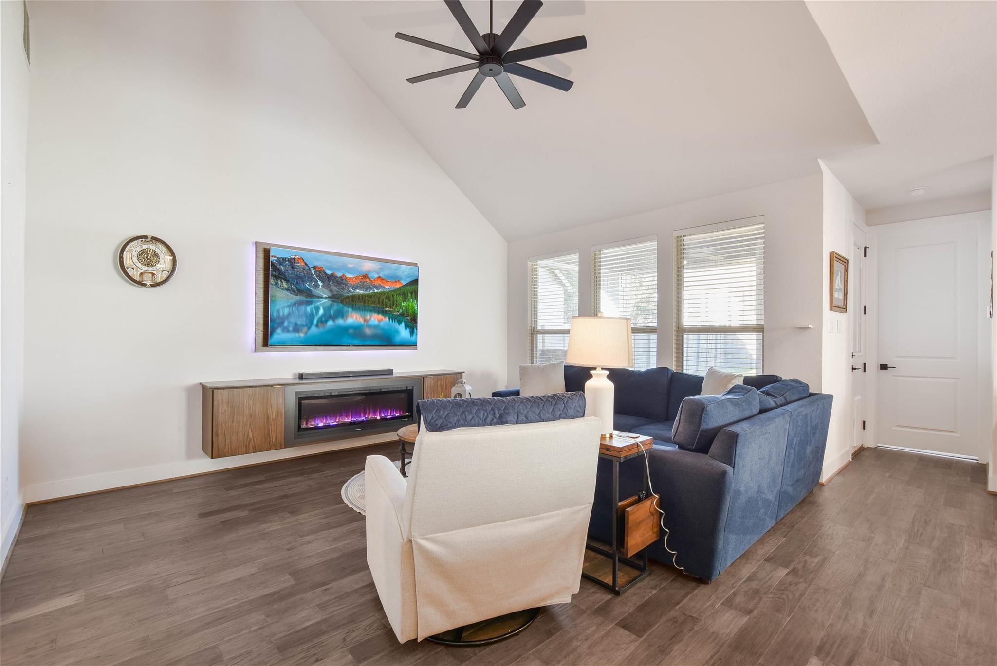 237 Arrowhead Mound Rd, Georgetown, TX 78628