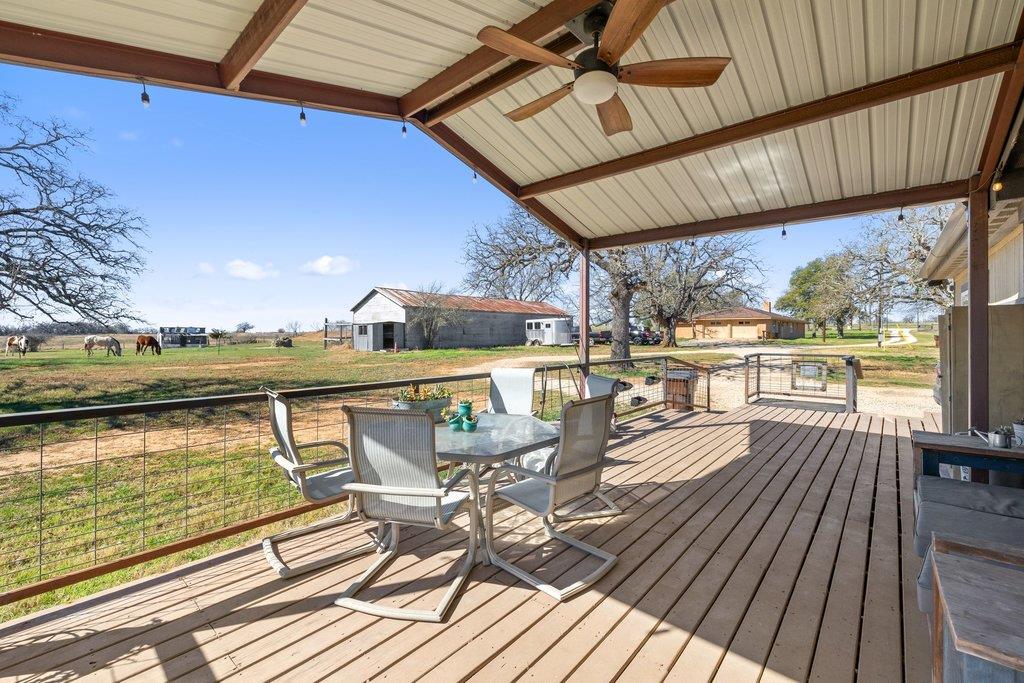 950 S Fm 486, Thorndale, TX 76577