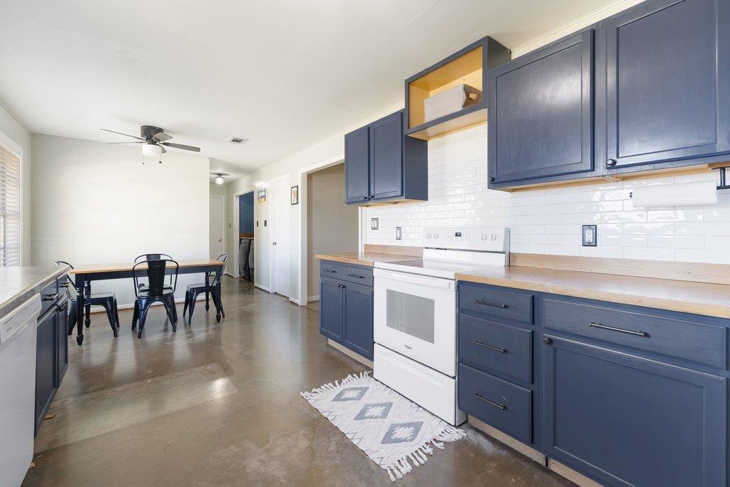 950 S Fm 486, Thorndale, TX 76577