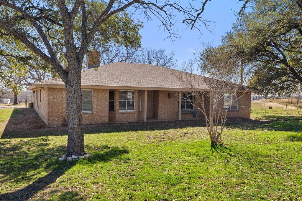 950 S Fm 486, Thorndale, TX 76577
