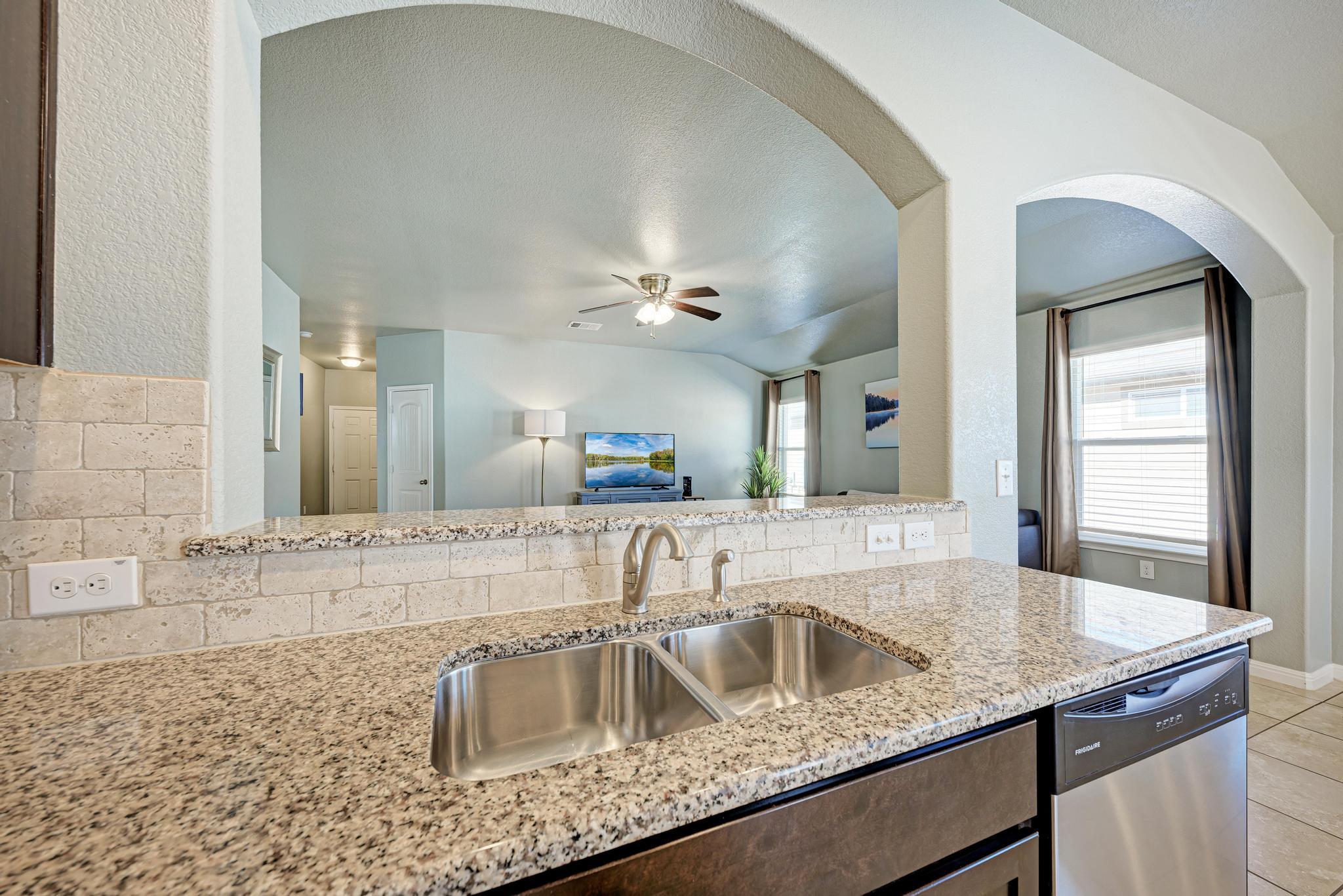 18321 Cuyahoga Dr, Pflugerville, TX 78660