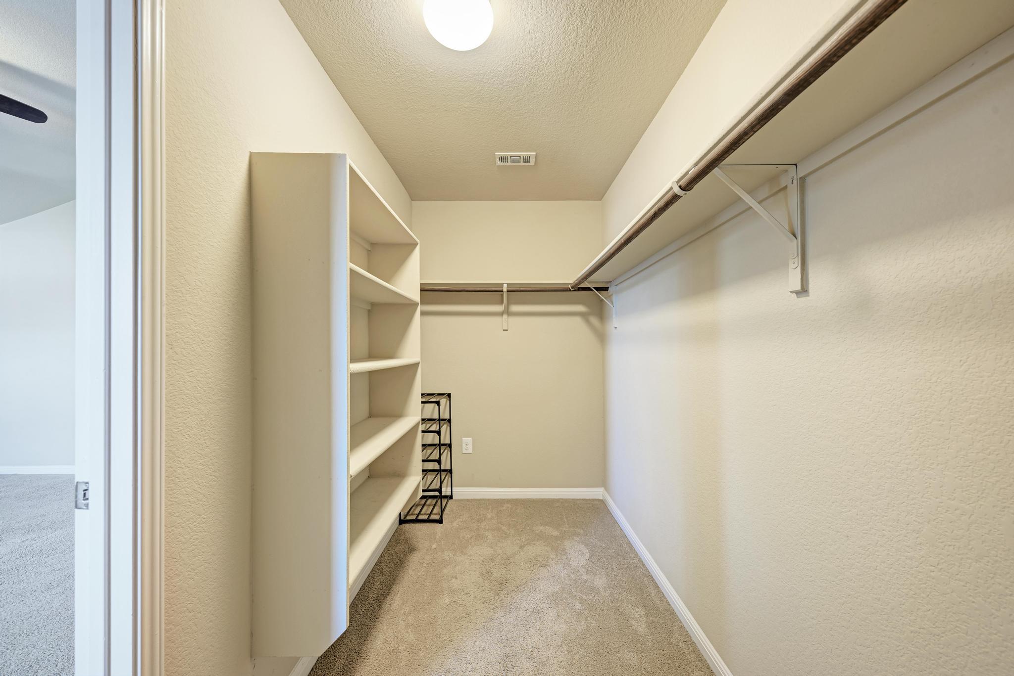 18321 Cuyahoga Dr, Pflugerville, TX 78660