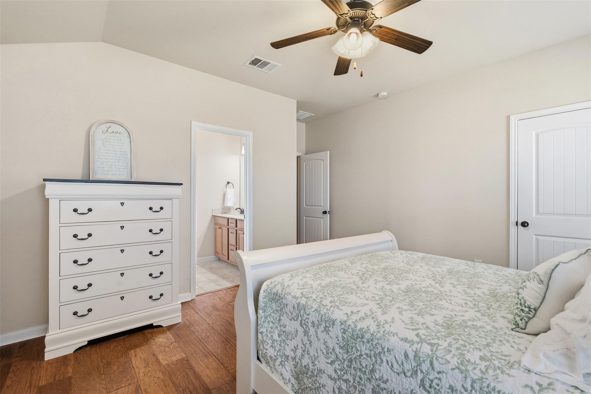 109 Briar Park Dr, Georgetown, TX 78626