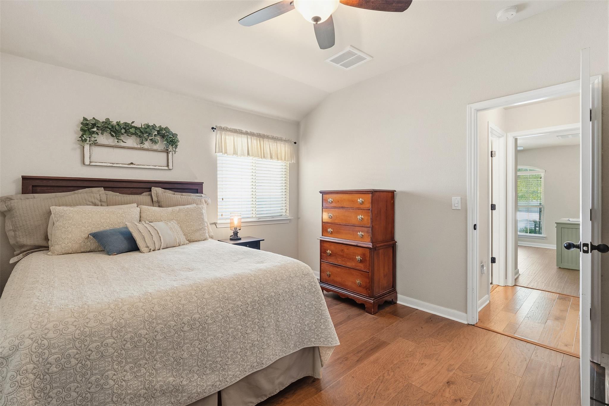 109 Briar Park Dr, Georgetown, TX 78626