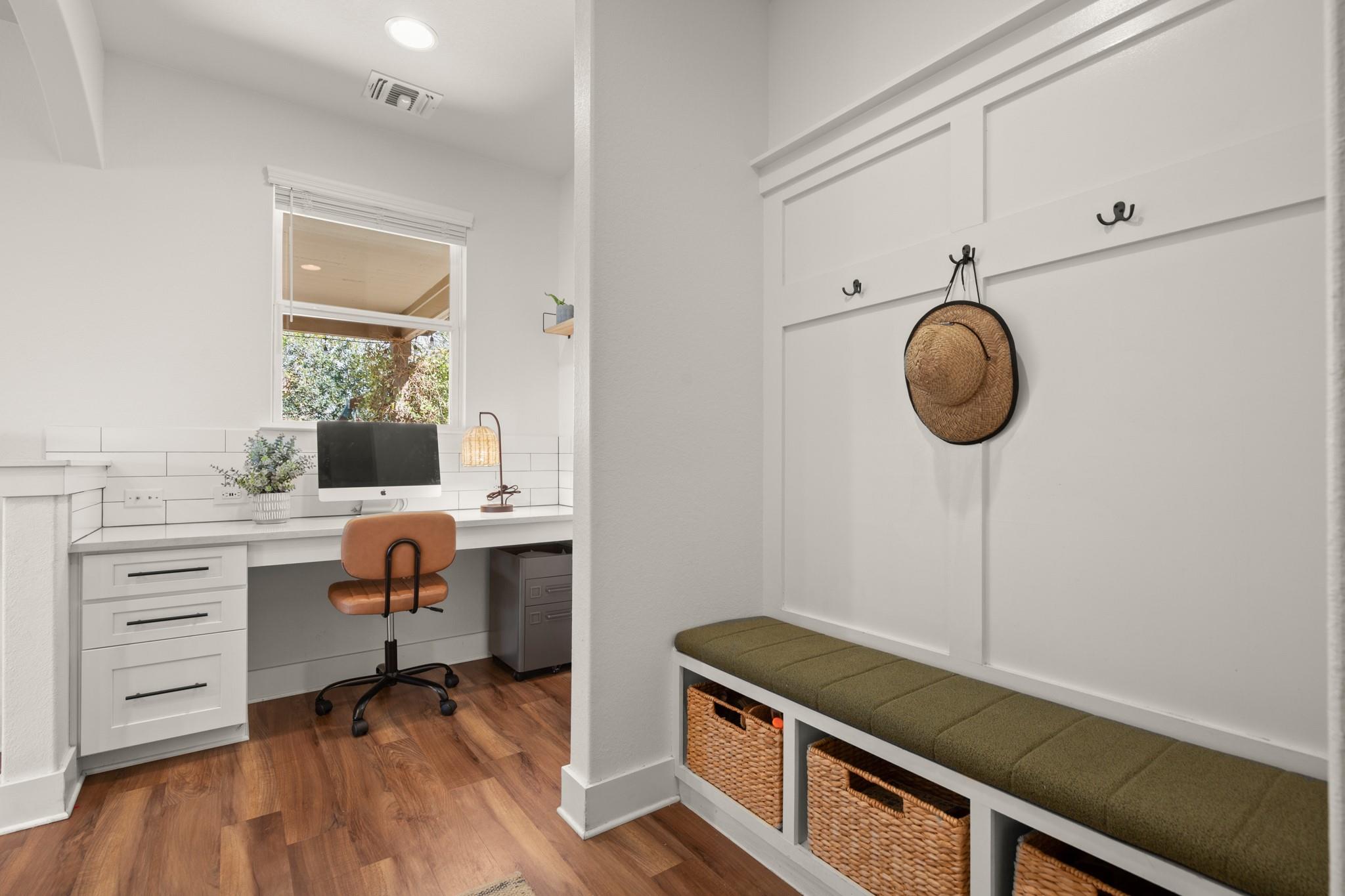 238 Big Leaf Dr, Buda, TX 78610