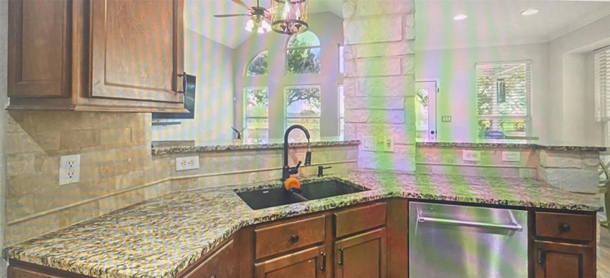 314 Cascades Cv, Cibolo, TX 78108