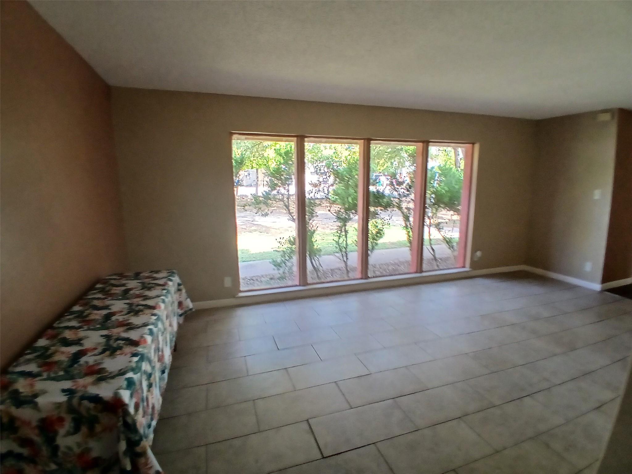 2905 Jones Rd, Sunset Valley, TX 78745