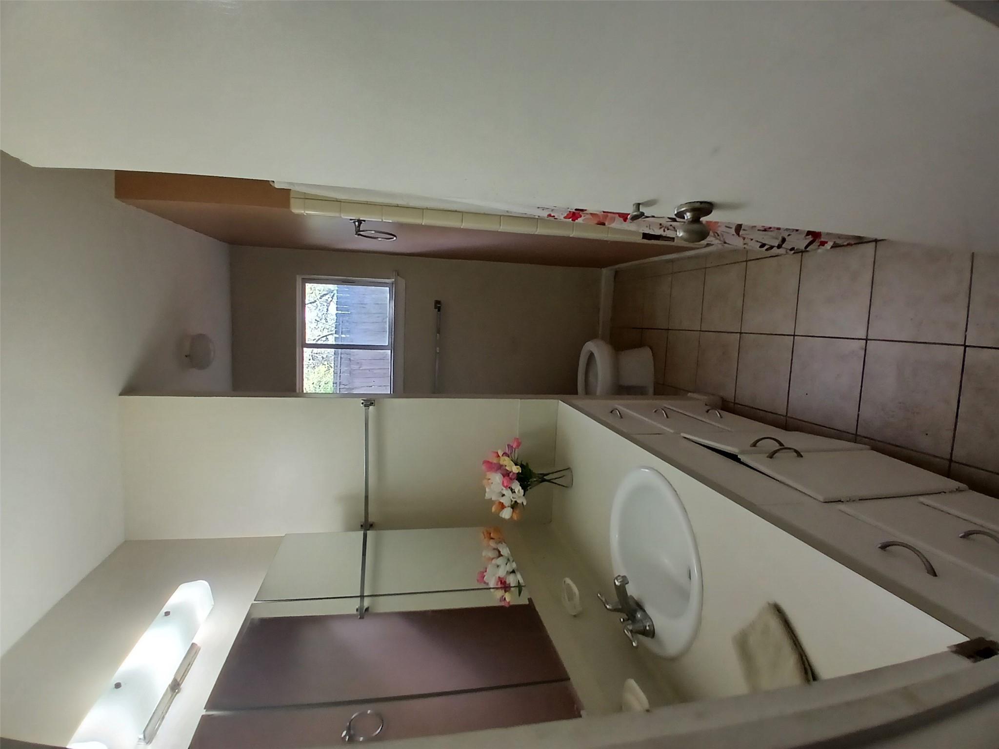 2905 Jones Rd, Sunset Valley, TX 78745