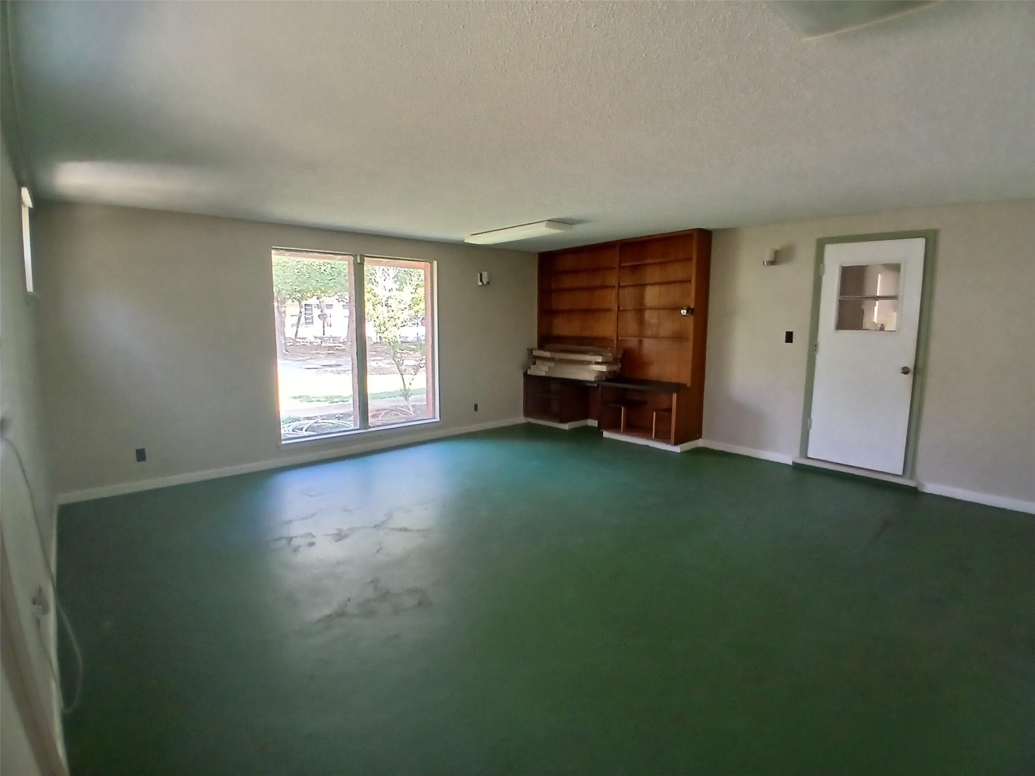 2905 Jones Rd, Sunset Valley, TX 78745