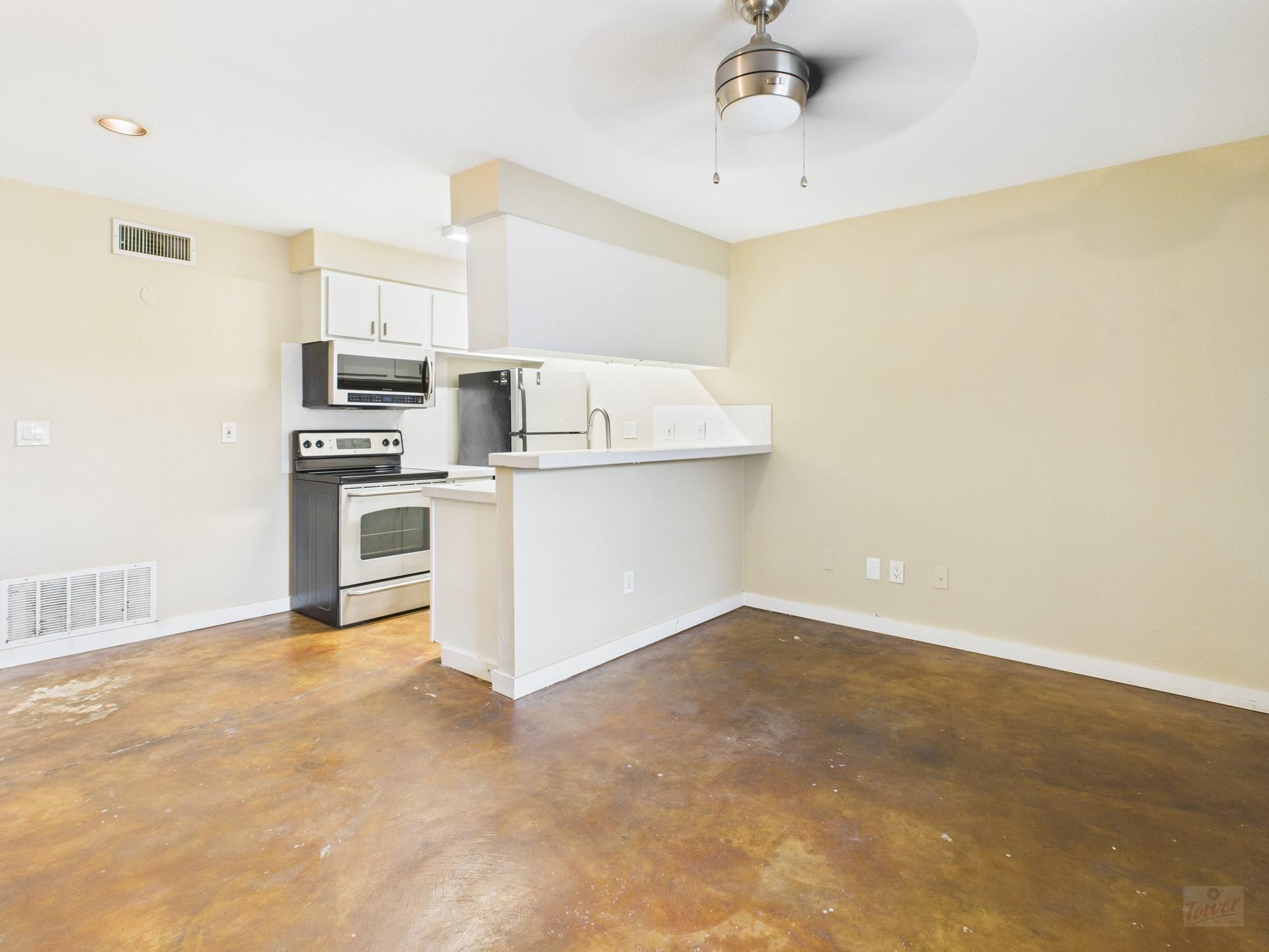 2302 East Side Dr # 20, Austin, TX 78704