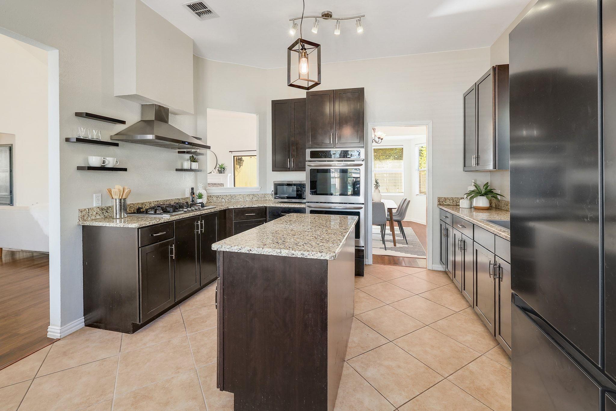 14704 Great Willow Dr, Austin, TX 78728