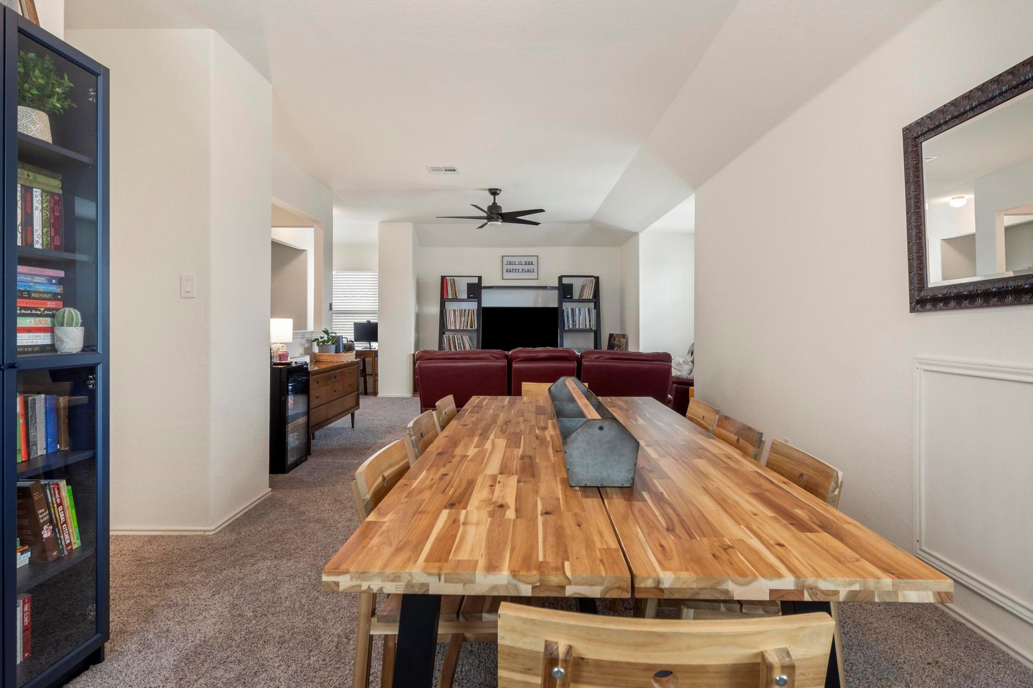 5932 Bianca Dr, Round Rock, TX 78665