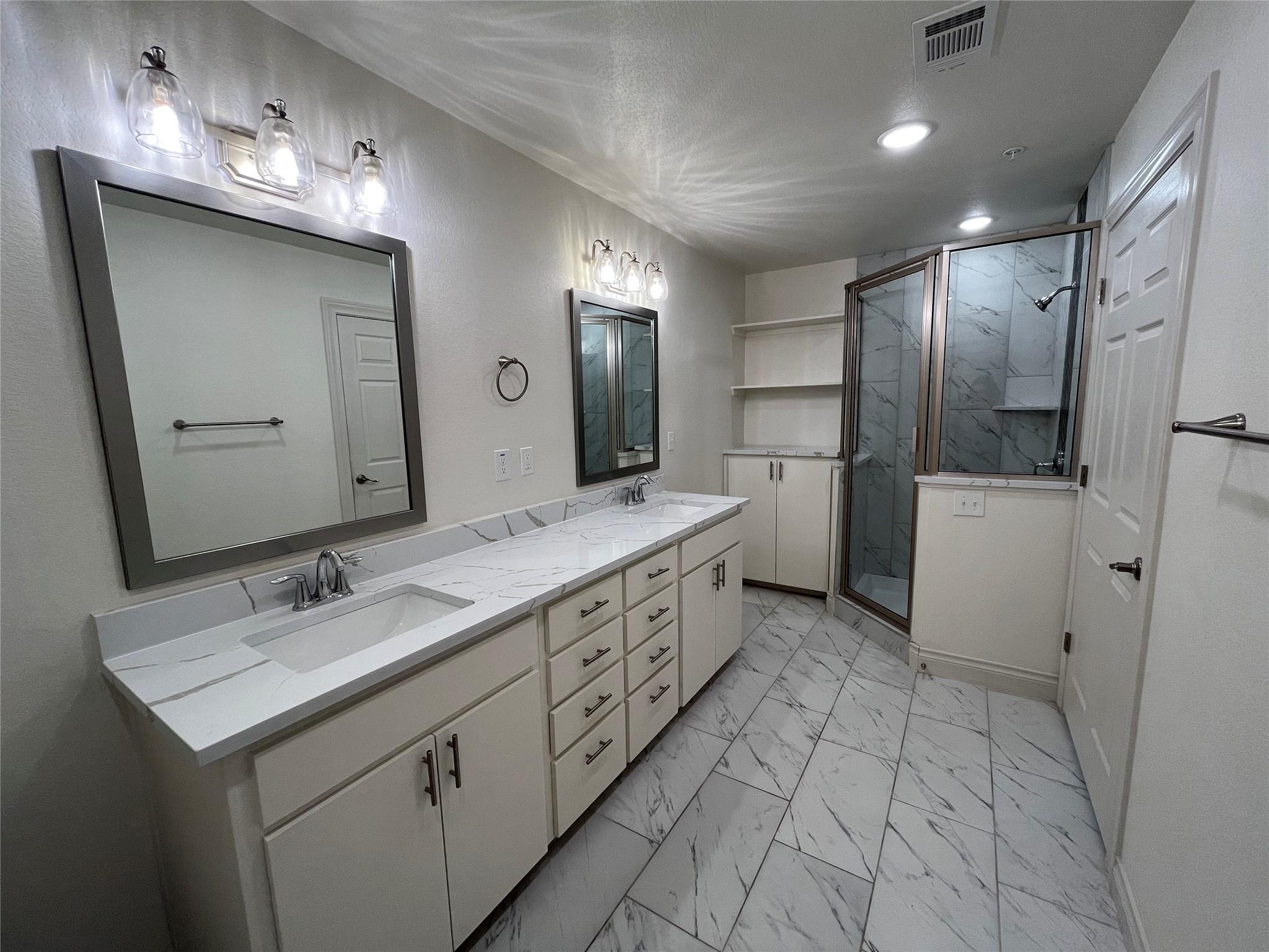 2105 Tiger Trl # 602, Round Rock, TX 78664