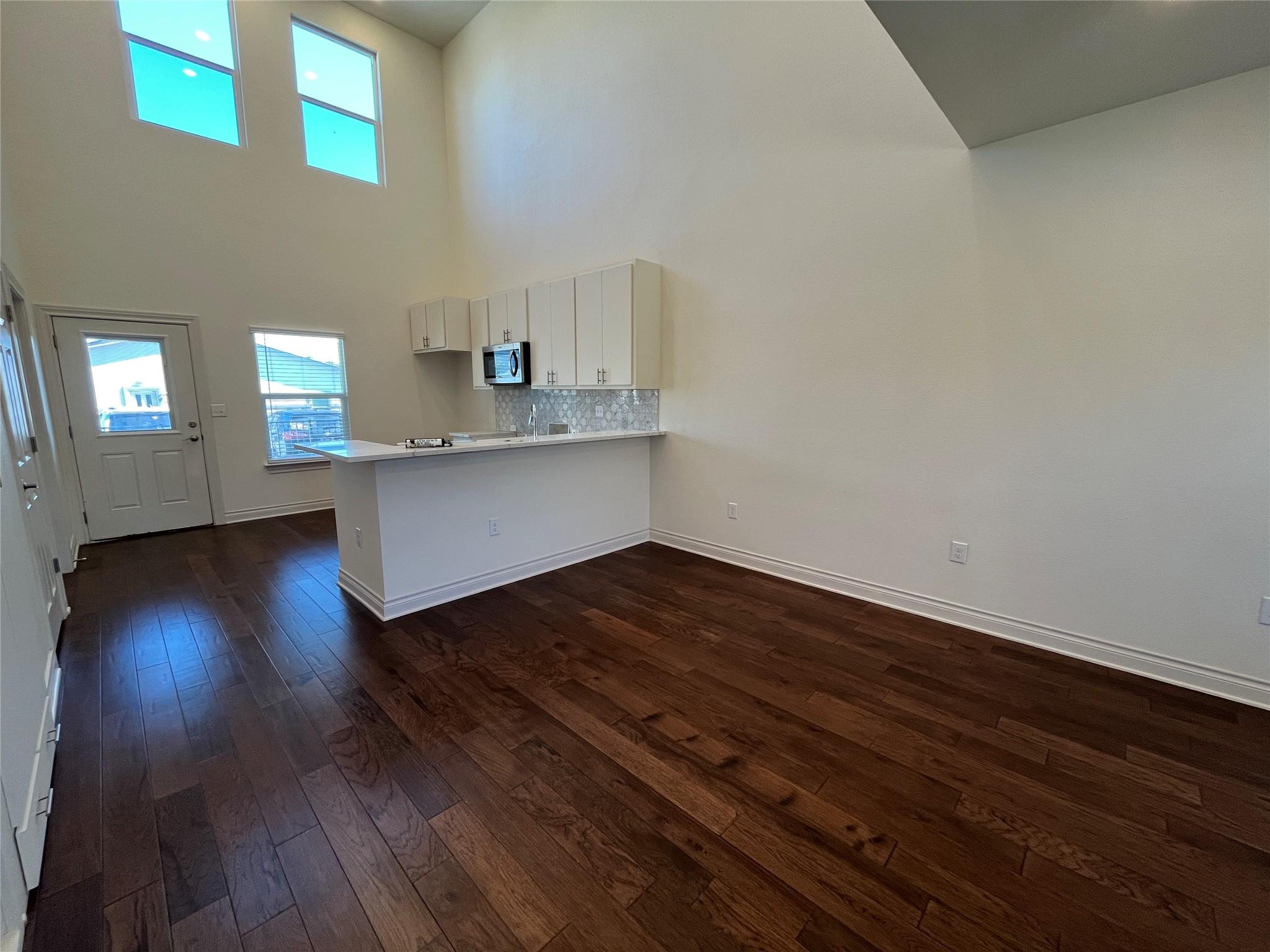 2105 Tiger Trl # 602, Round Rock, TX 78664