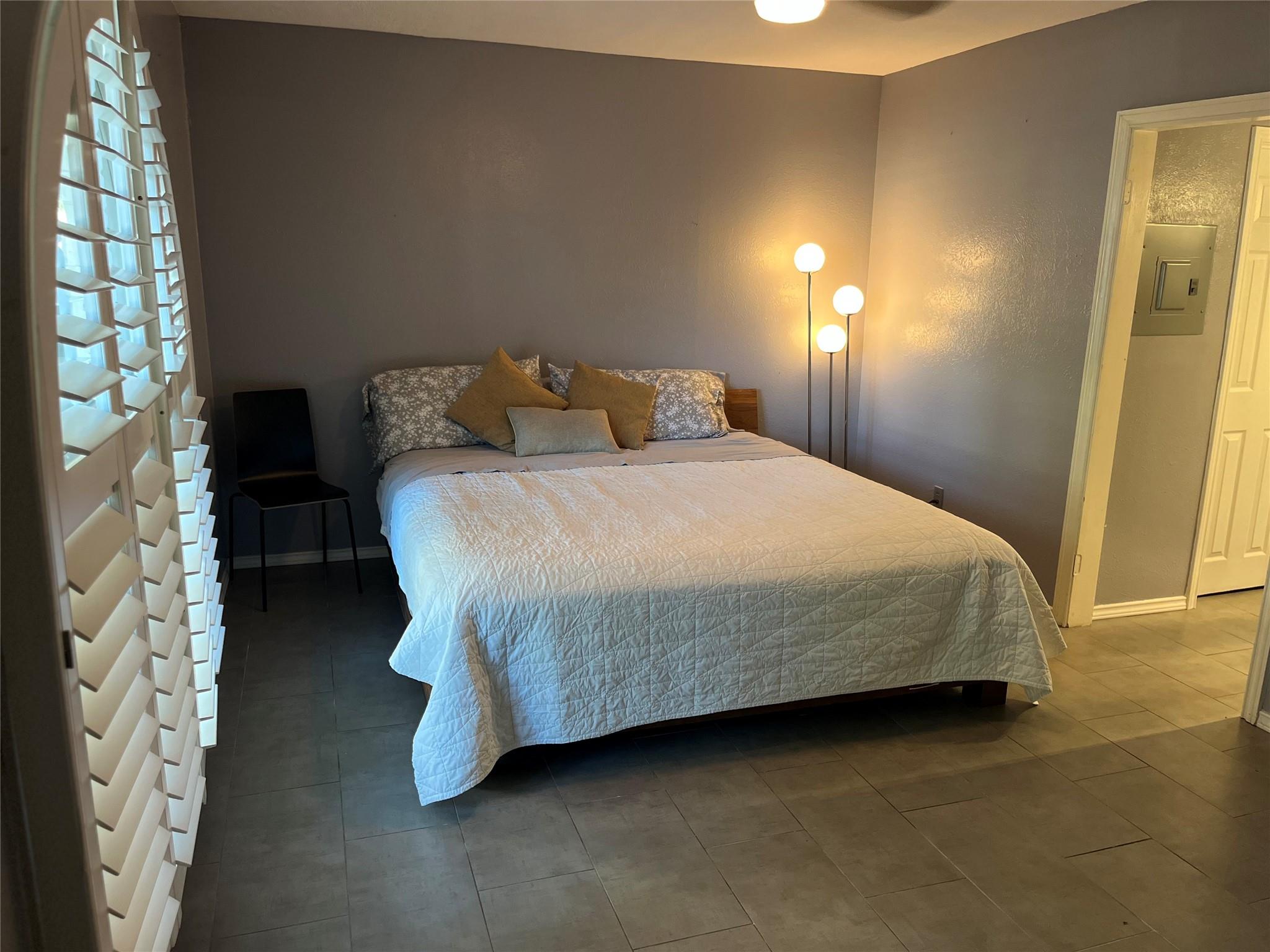 505 W 7th St # 109, Austin, TX 78701