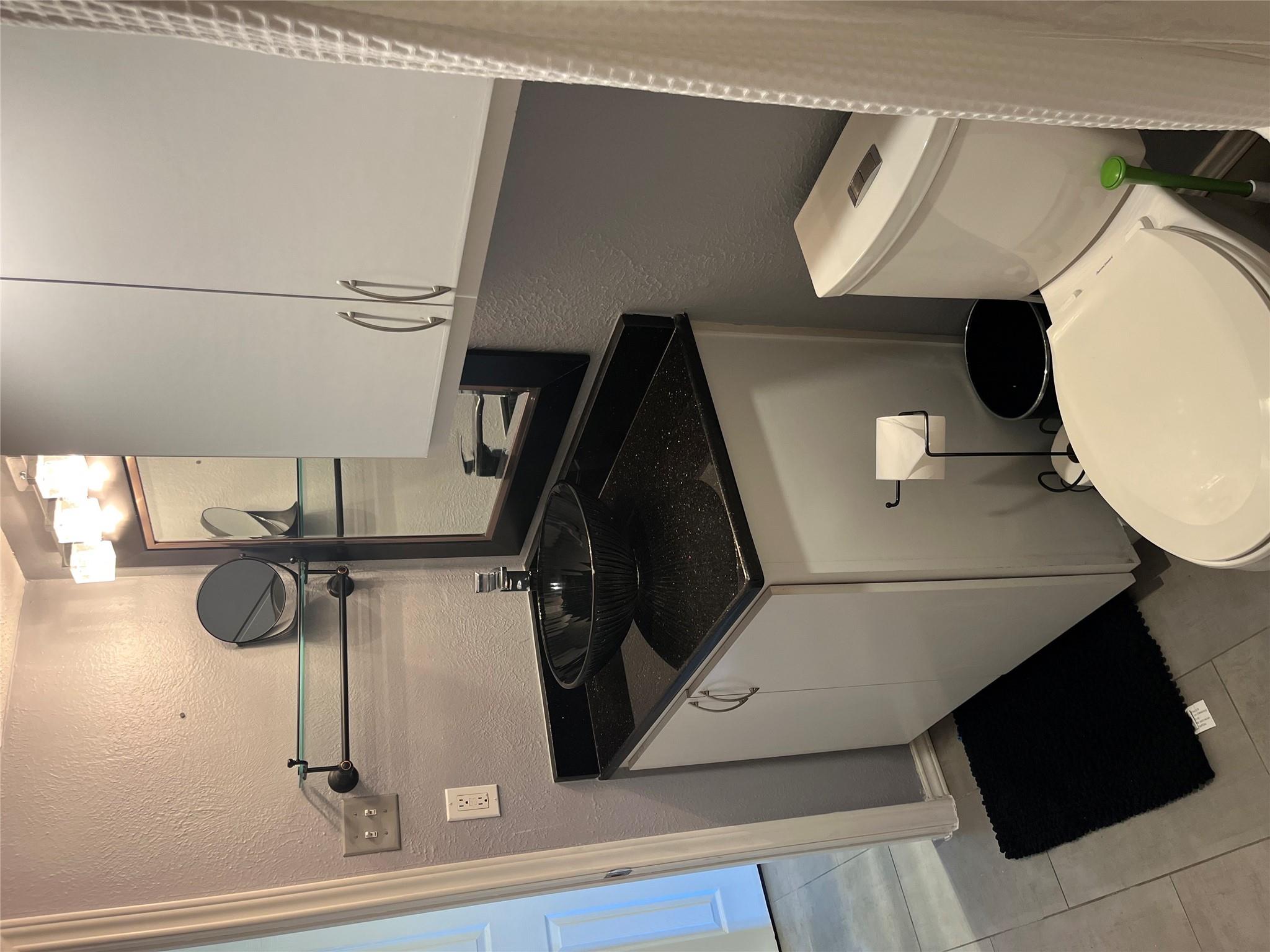 505 W 7th St # 109, Austin, TX 78701