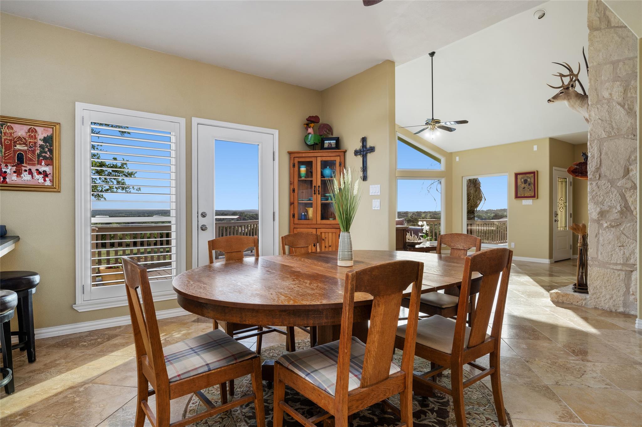 2400 W Fitzhugh Rd, Dripping Springs, TX 78630