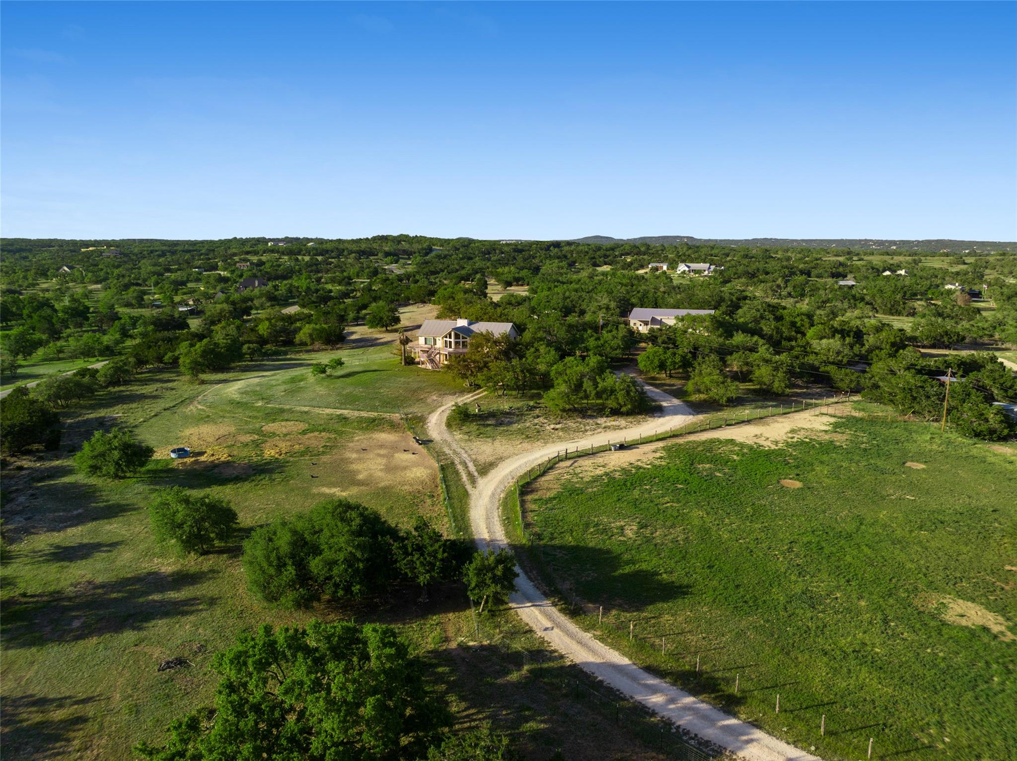 2400 W Fitzhugh Rd, Dripping Springs, TX 78630